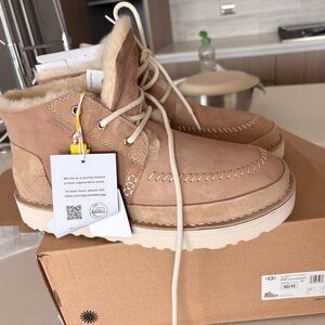 Brand New UGG Beige Suede Ankle Boots with Shearling